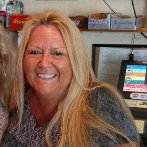 Meet your Posher, Denise